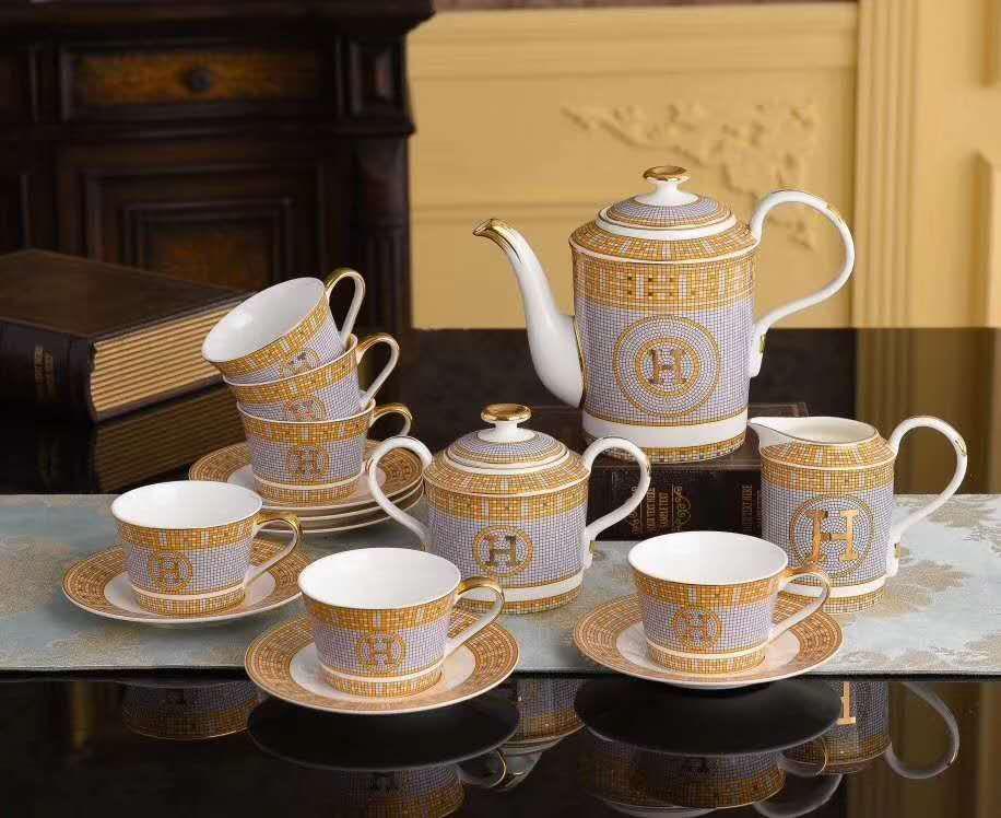 Hermes Tea set for six people